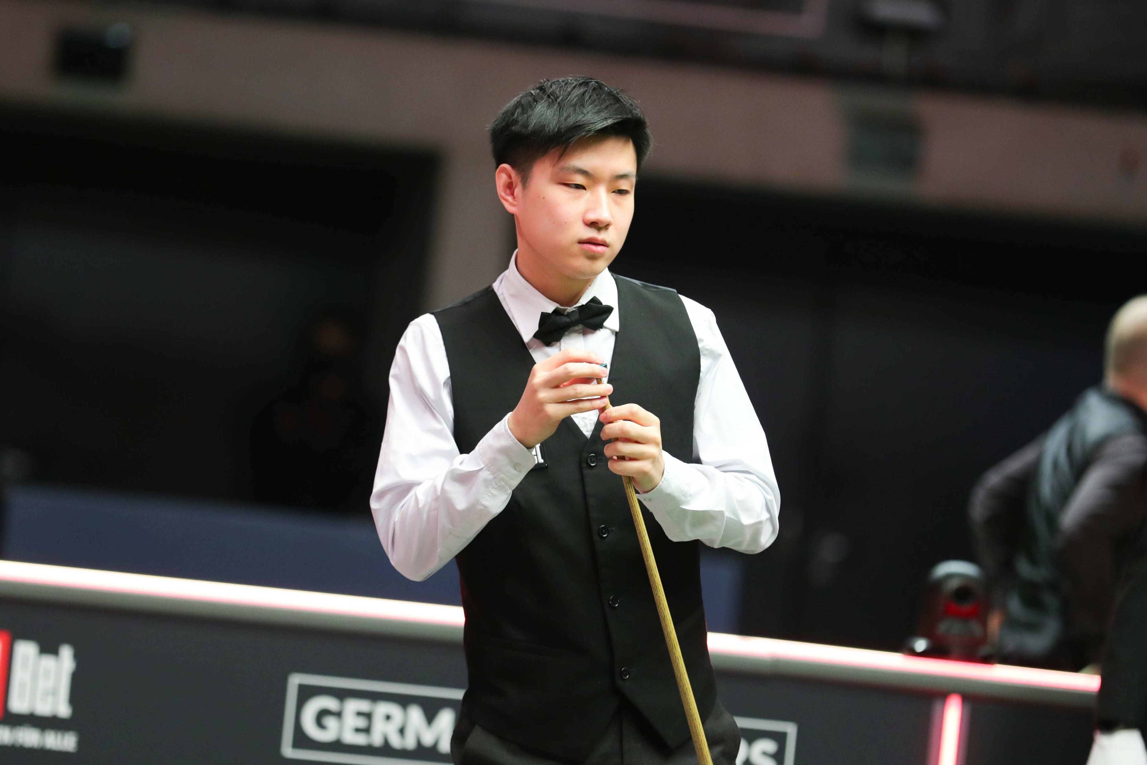 更是对他从 更是对他从