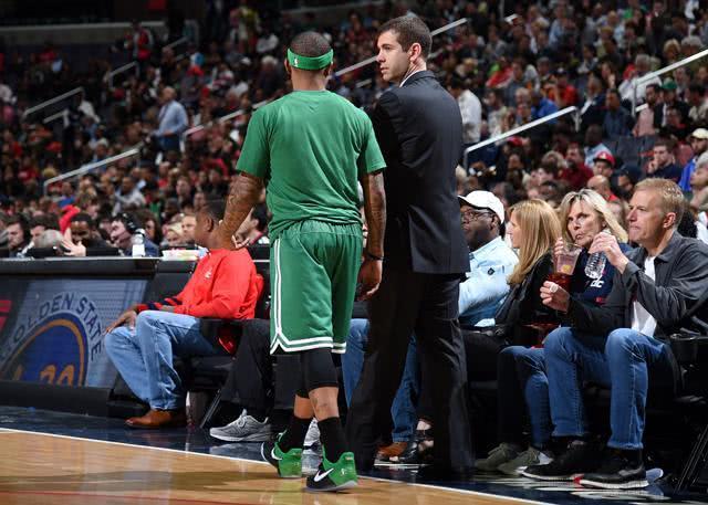 49岁的莫 49岁的莫